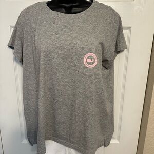 Vineyard Vines Gray T-Shirt with Pink Logo - Women’s Large